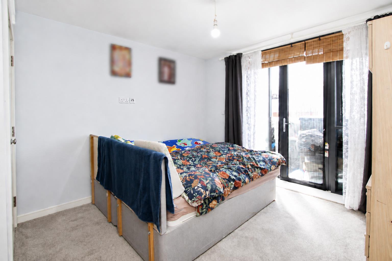 Peake Court, 2 Cavalier Close, Wallington